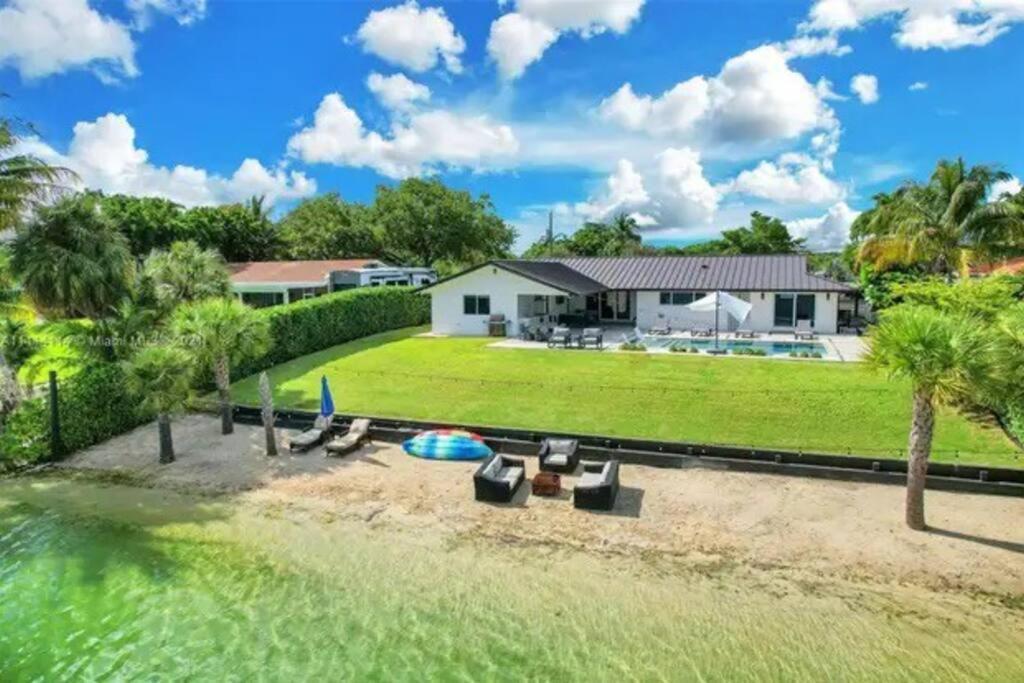 Cutler Bay Lakehouse Paradise Villa Exterior photo